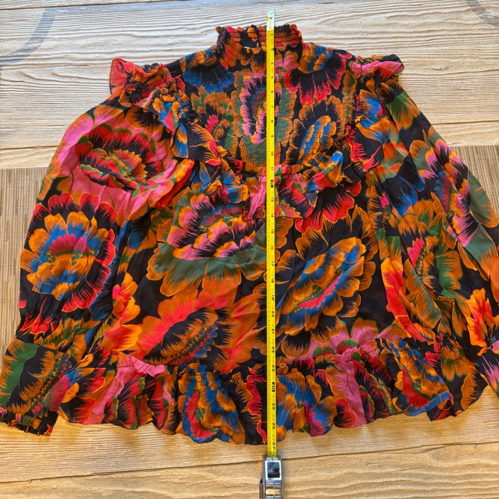 Farm Rio turtleneck floral blouse - Picture 2 of 9